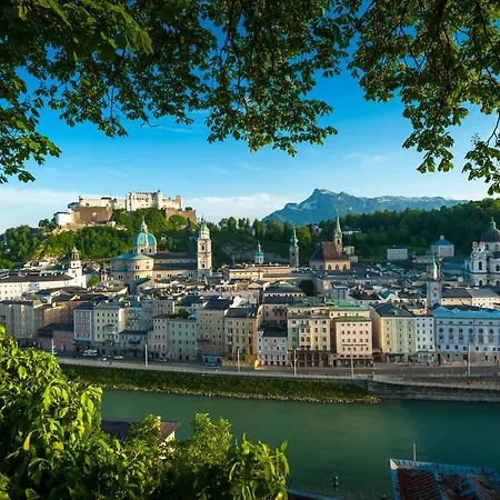 Sleep Like A Musicstar In The City Of Salzburg * Salzburg