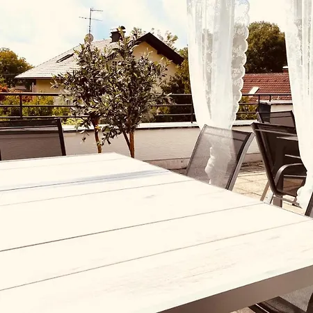 Sleep Like A Musicstar In The City Of Salzburg